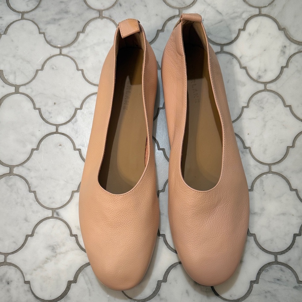 Elegant Nude Leather Flats